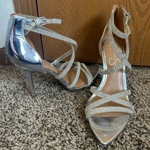 Jessica Simpson heels
